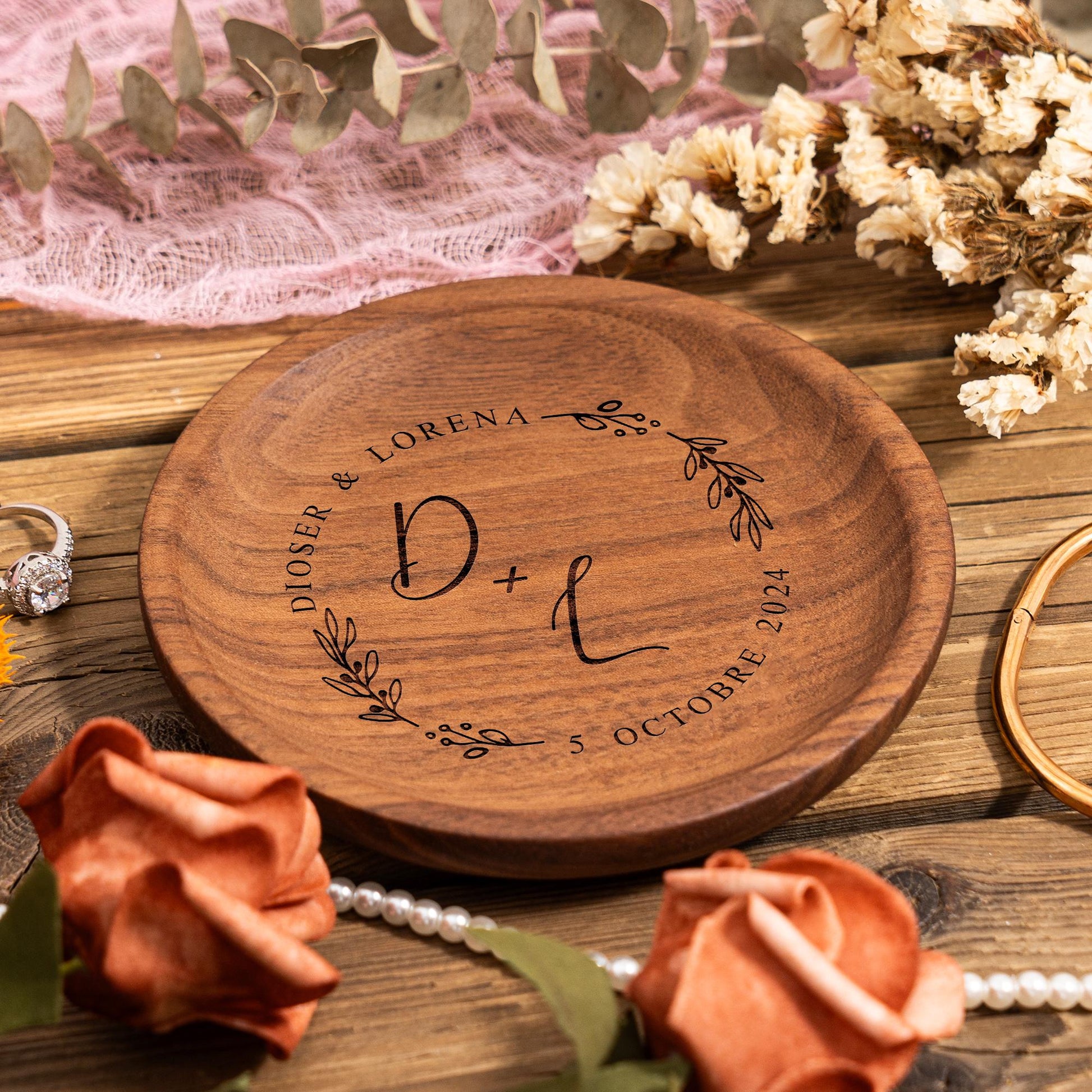 Personalized Ring Dish, Engagement Gifts, Wedding Ring Dish, Custom Jewelry Dish, Wood Ring Holder, Engagement Ring Dish, Anniversary Gifts
